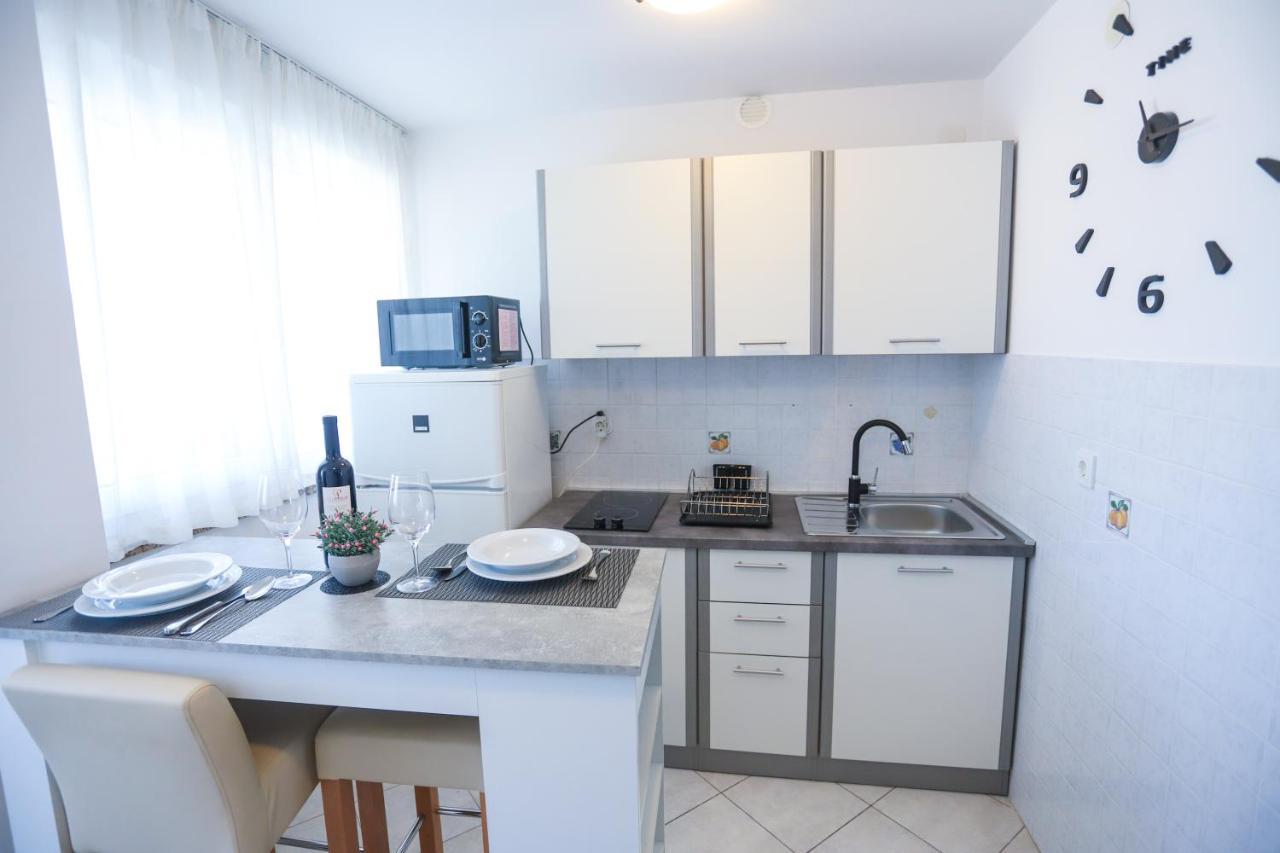 Apartment Ivica Πόρετς Εξωτερικό φωτογραφία