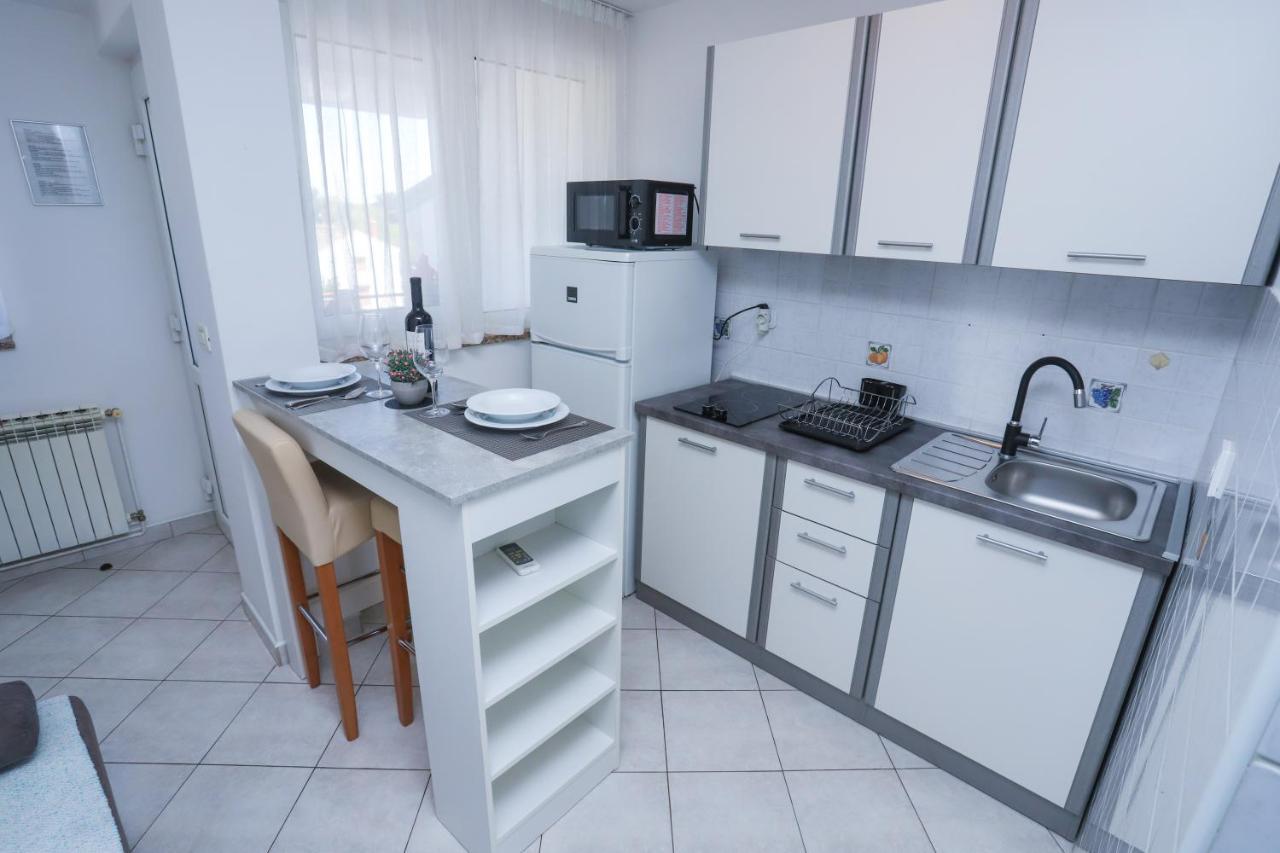 Apartment Ivica Πόρετς Εξωτερικό φωτογραφία