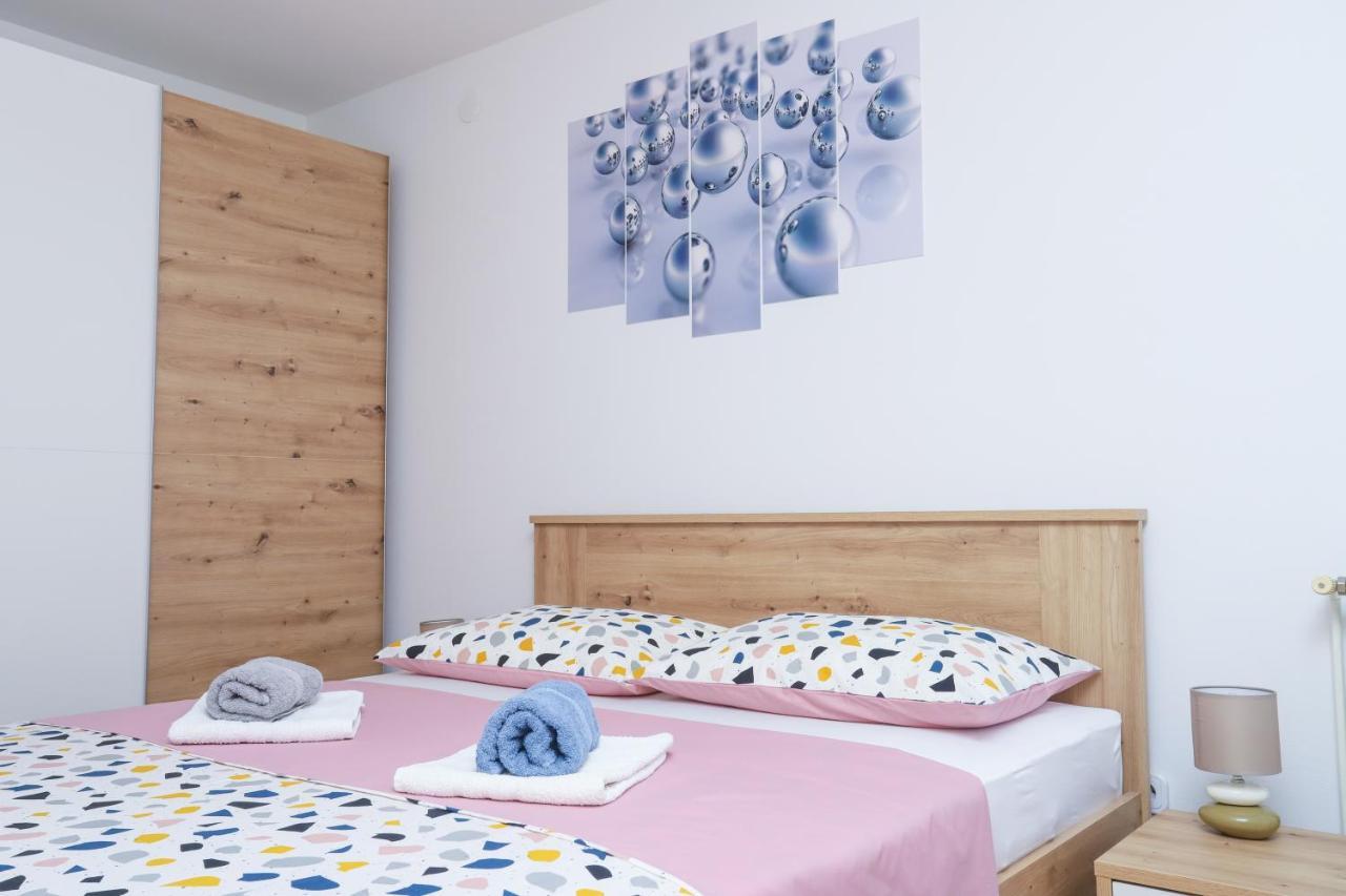 Apartment Ivica Πόρετς Εξωτερικό φωτογραφία