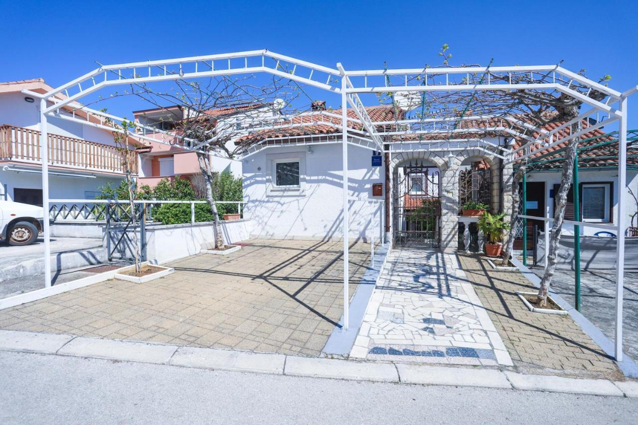 Apartment Ivica Πόρετς Εξωτερικό φωτογραφία