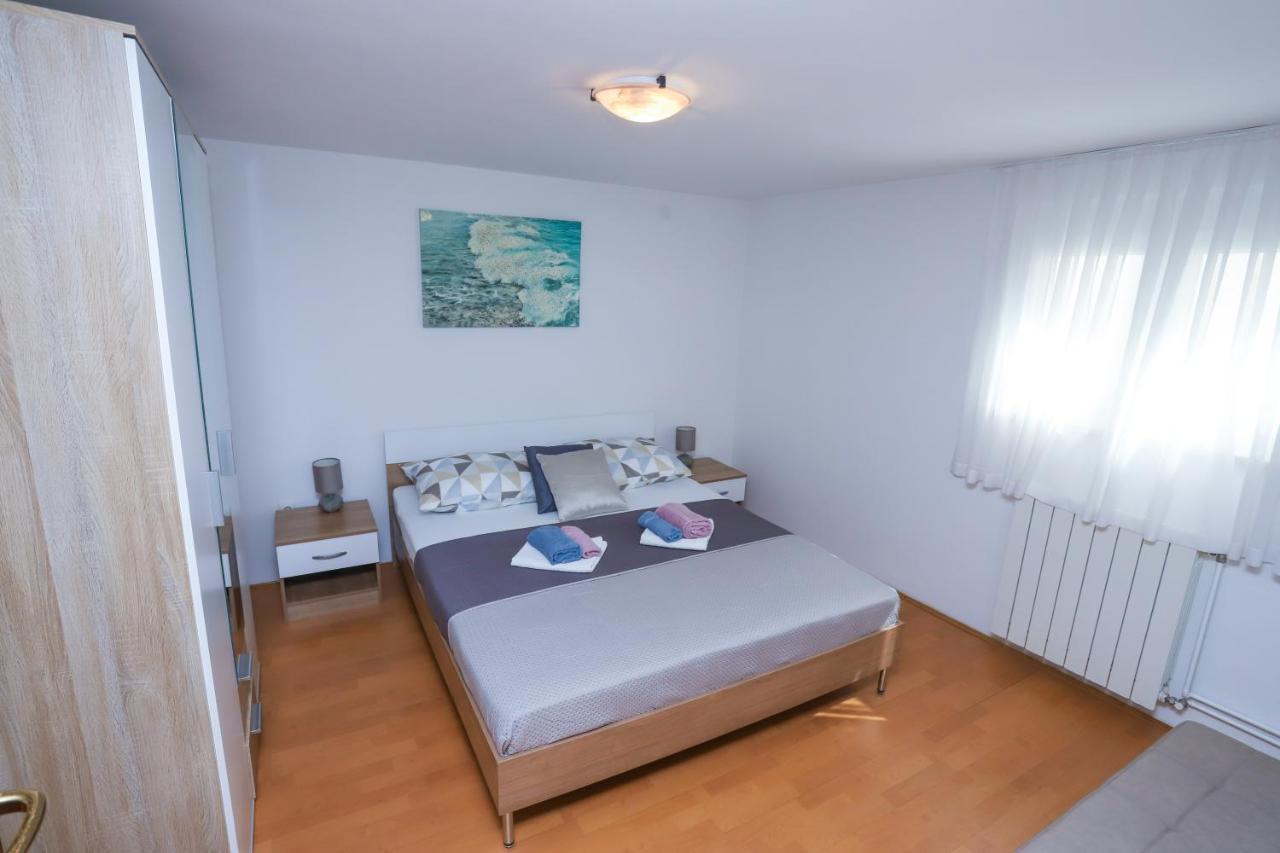 Apartment Ivica Πόρετς Εξωτερικό φωτογραφία